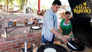 Cocinando en el Rancho con mi mama y sus Tortillas a Mano [upl. by Serg]