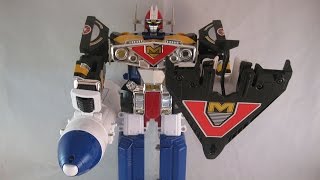 Retro Review Deluxe Mega Voyager Power Rangers In Space [upl. by Aela768]