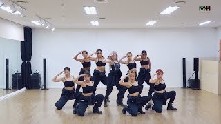 Dance CHUNG HA 청하 Chica Choreography Video 안무 영상 [upl. by Bogart17]